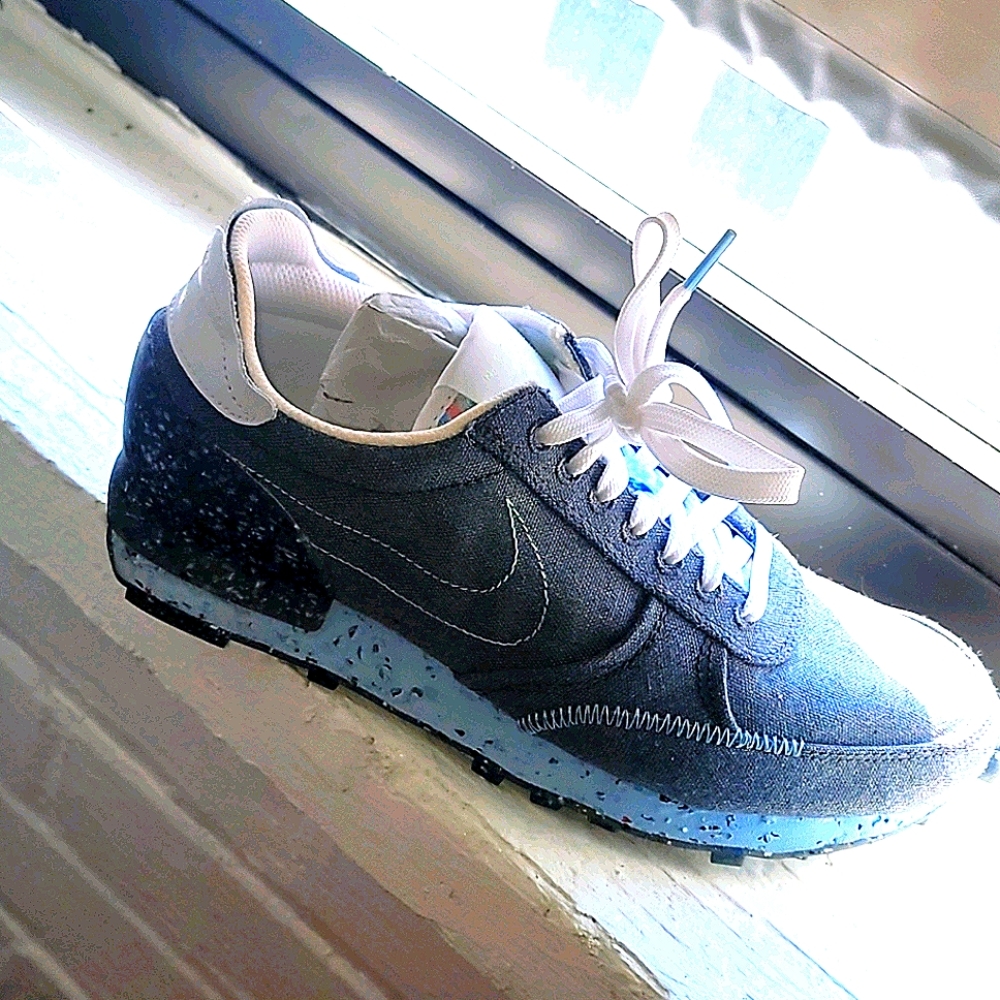 Nike DBreak Type Canvas Shoe